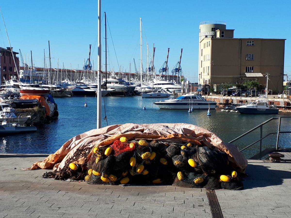 I Tetti Di Genova Grande Appartamento Extérieur photo